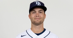 Cubs send two pitchers to Rays for Josh Roberson