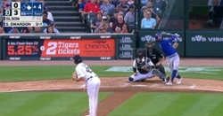 WATCH: Swanson, Candelario crush homers in 4th inning against Tigers