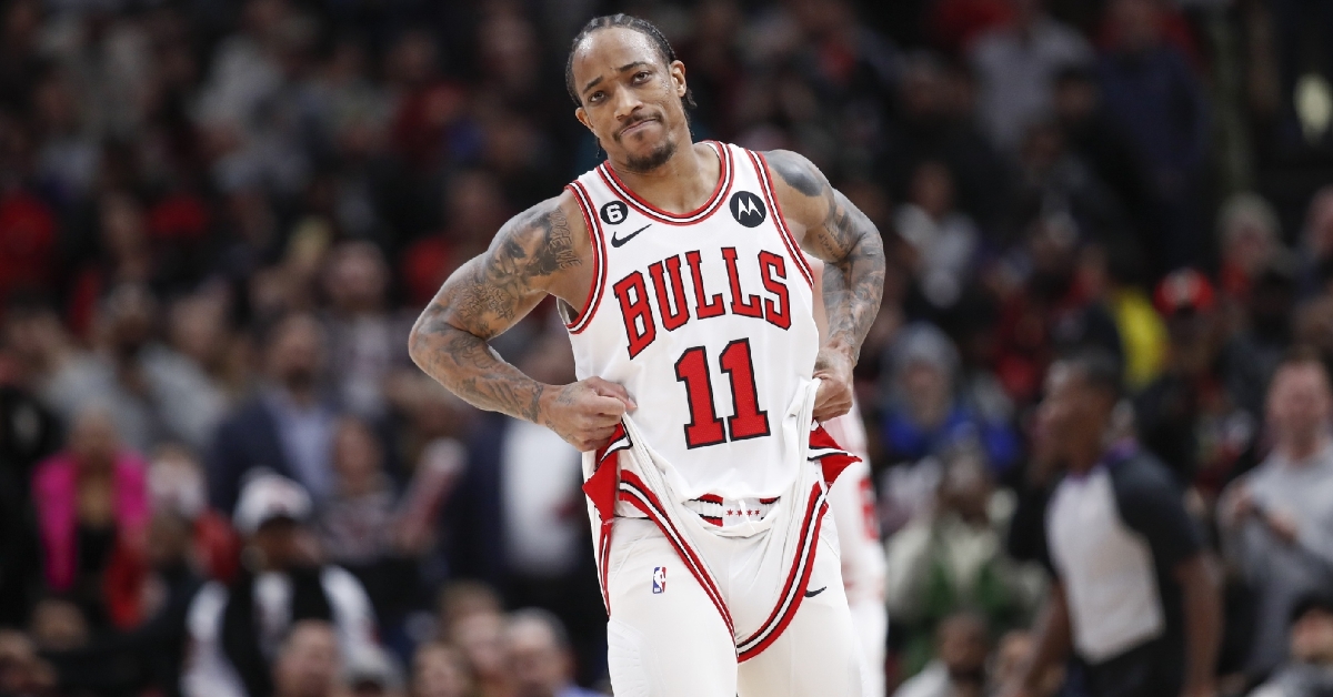 Bulls meltdown late against Clippers