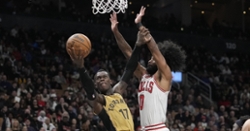 Bulls continue to plummet with loss to Raptors