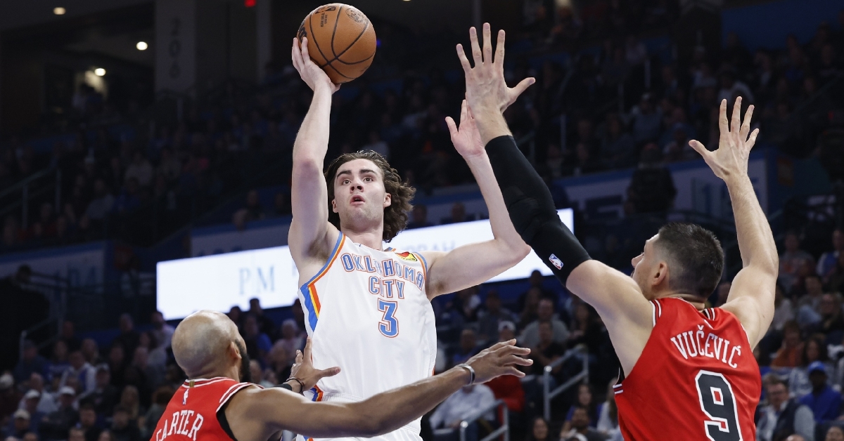 Bulls start road trip with loss to Thunder