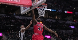 Fourth straight win: Massive second half leads Bulls over Spurs