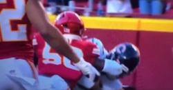 Justin Fields hit in face, leaves game