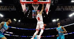 LaVine and Vucevic return in win over Hornets